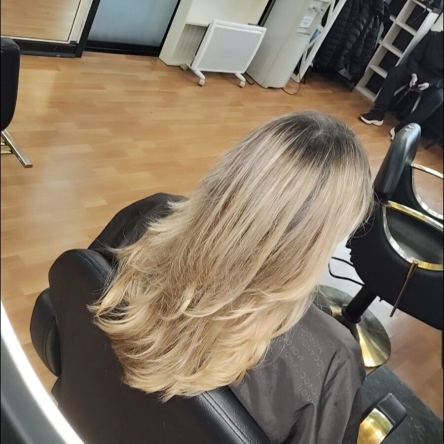 Balayage rubio natural - trabajo de Carla Nicole Estilista